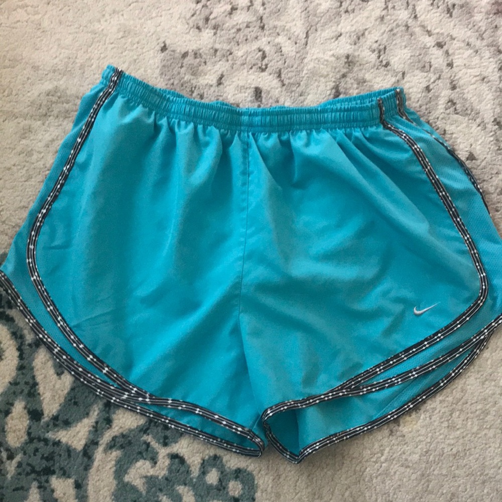 Women’s Nike Tempo Shorts